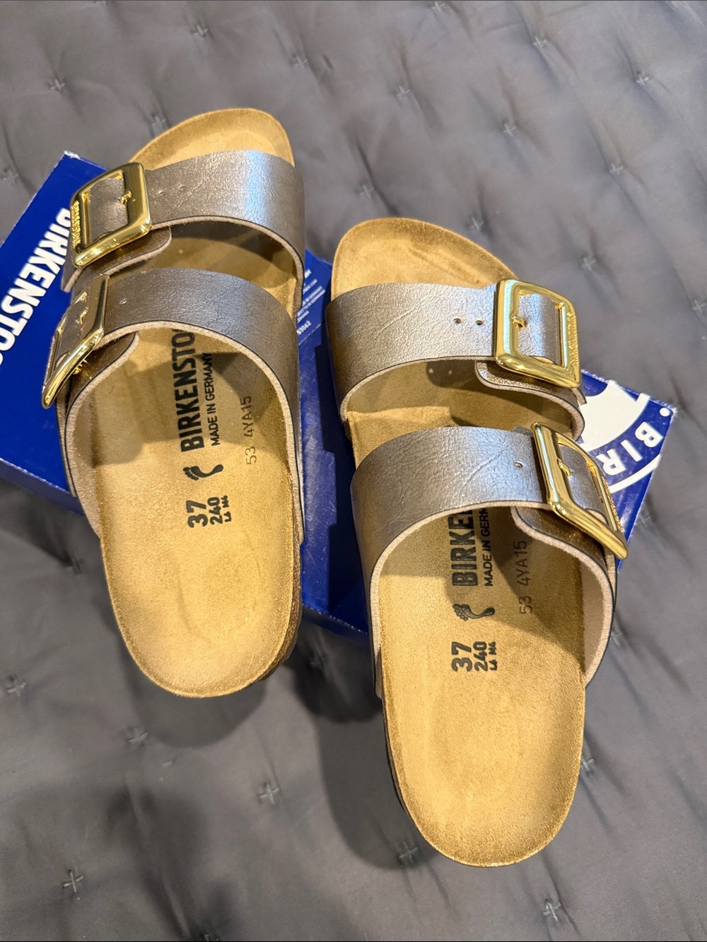 NWT Birkenstock Womens Metallic Bronze Double Buckle Sandals SZ 6 or 37